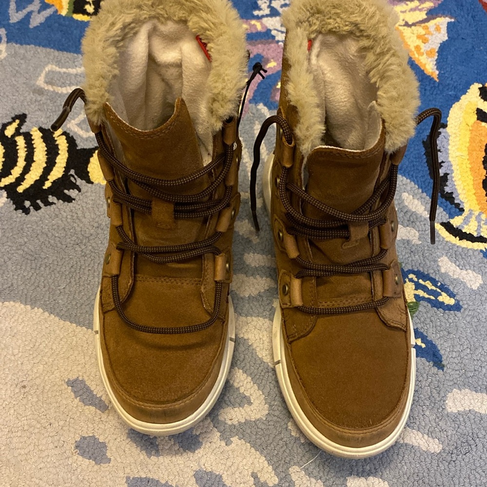 Sorrel shoes